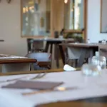 Hotel Pracatinat & Restaurant 3*
