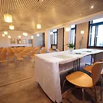 Hotel Pracatinat & Restaurant
