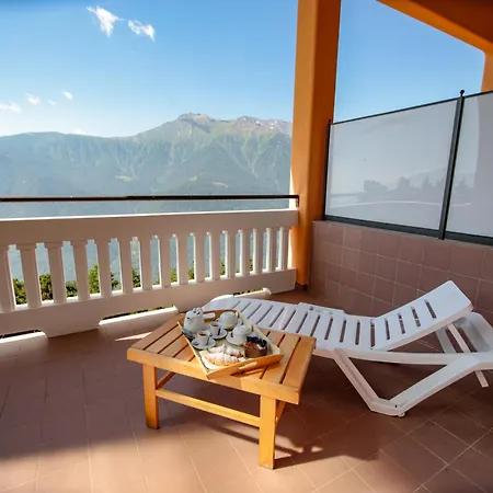 Pracatinat & Restaurant Hotel 3*