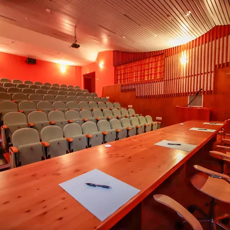 ホテル Pracatinat & Restaurant フェネストレッレ