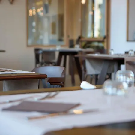 호텔 Pracatinat & Restaurant 3*