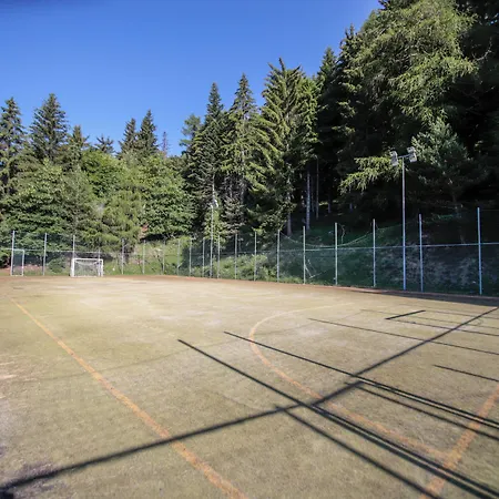 Pracatinat & Restaurant ホテル フェネストレッレ