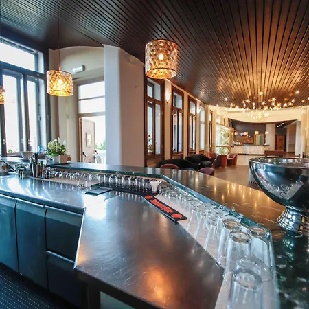 Pracatinat & Restaurant Hotel